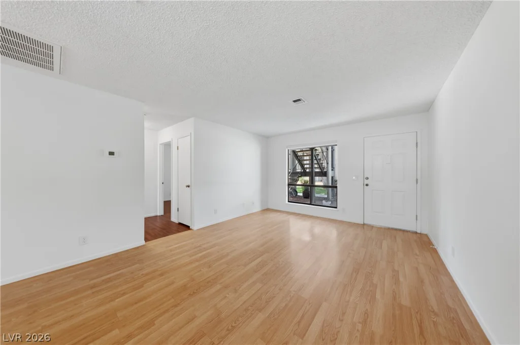 5159 Caliente, Las Vegas, NV 89119