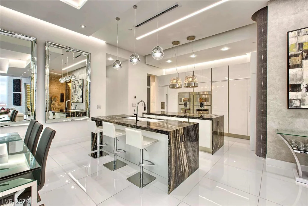 3726 LAS VEGAS, Las Vegas, NV 89158