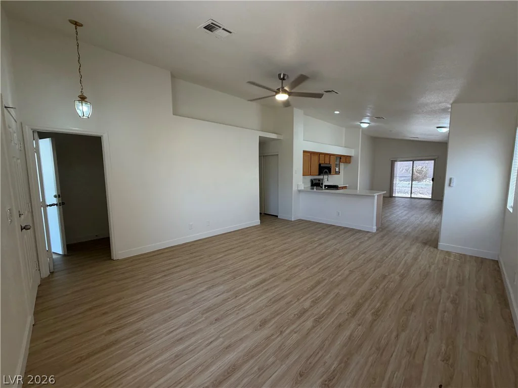 7820 Odysseus, Las Vegas, NV 89131