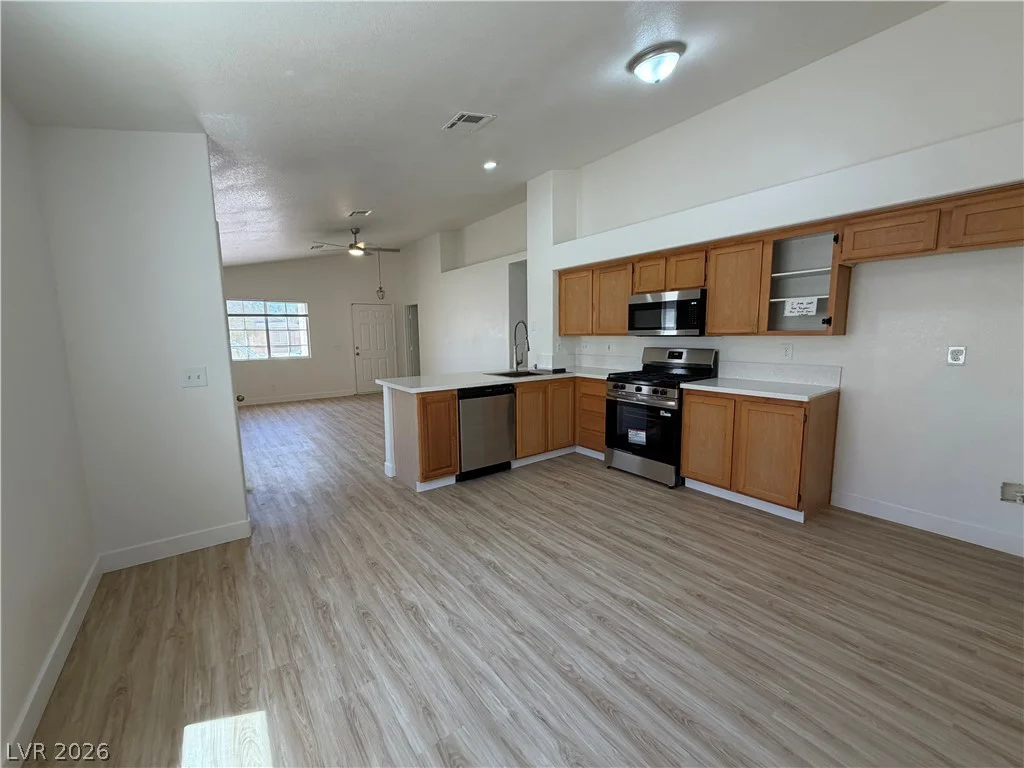 7820 Odysseus, Las Vegas, NV 89131