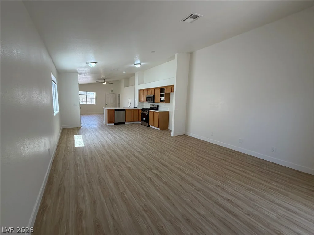 7820 Odysseus, Las Vegas, NV 89131