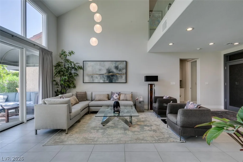 7999 Pinnacle Peak, Las Vegas, NV 89113