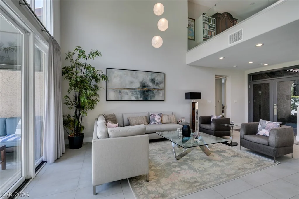 7999 Pinnacle Peak, Las Vegas, NV 89113
