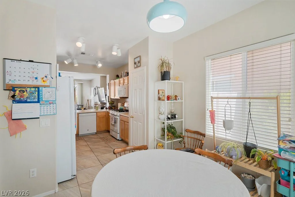 5112 Amethyst Creek, Las Vegas, NV 89131