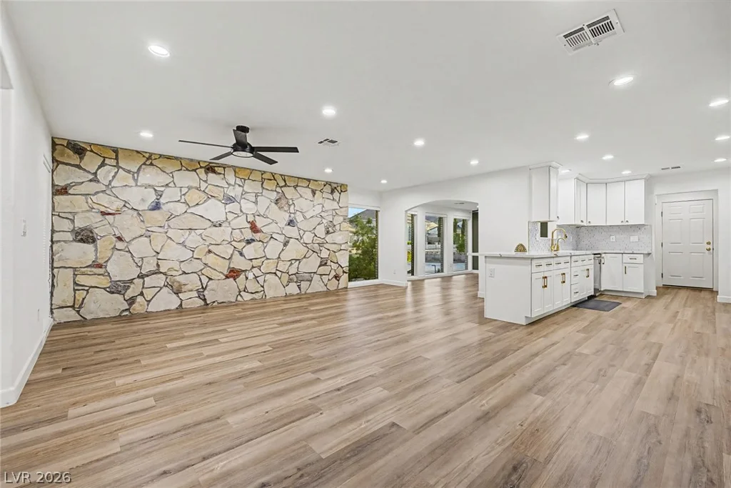 236 Country Club, Henderson, NV 89015