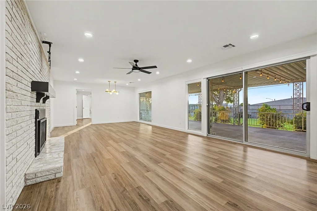 236 Country Club, Henderson, NV 89015