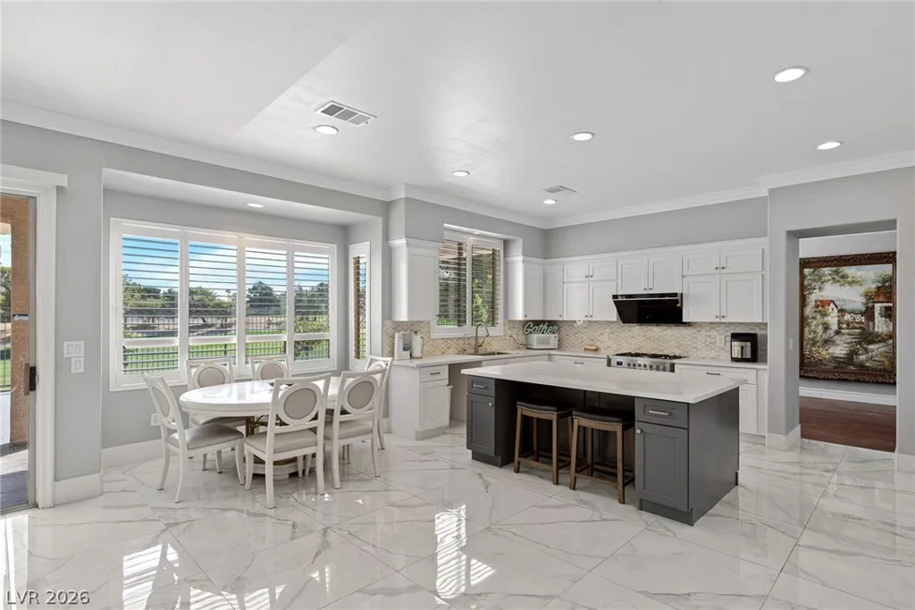181 Hazelmere, Las Vegas, NV 89148