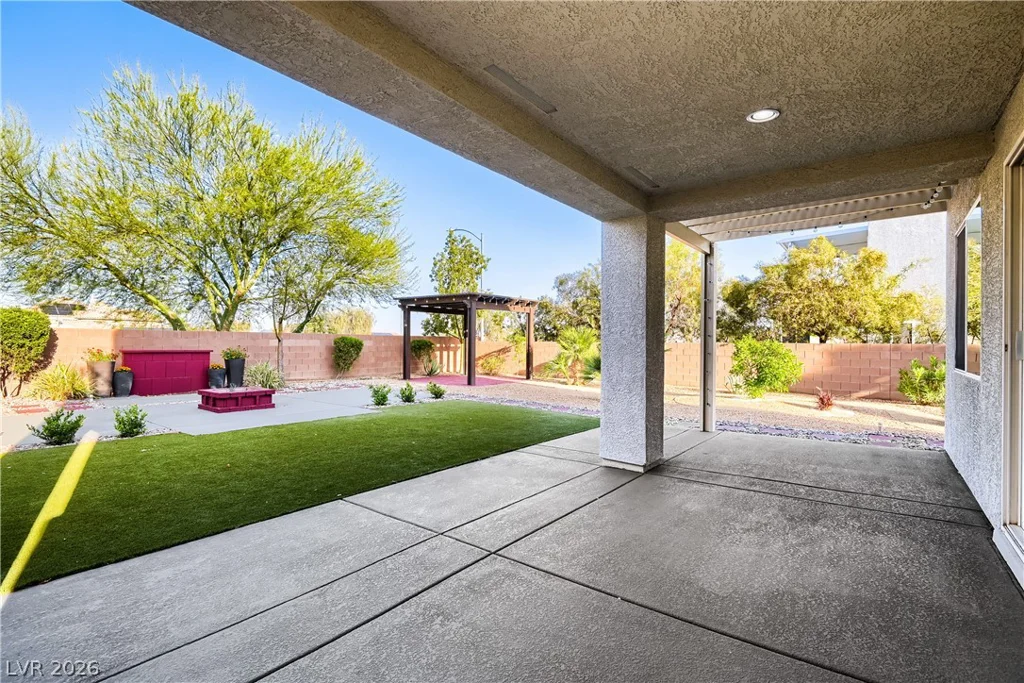 5008 Cassia Tree, North Las Vegas, NV 89031