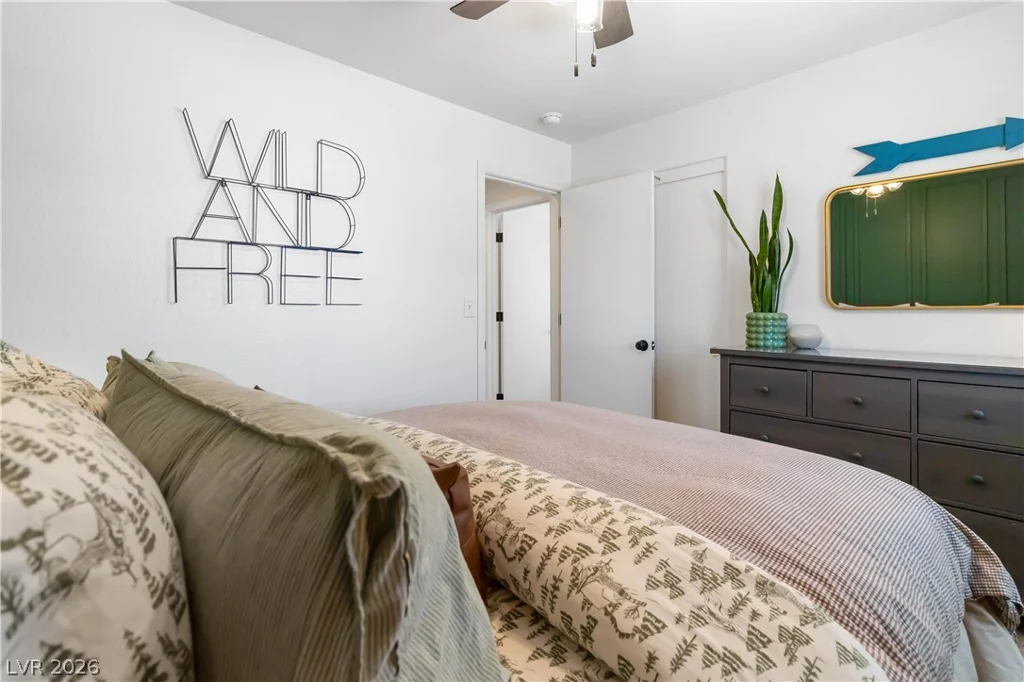 5505 Knotting, Las Vegas, NV 89131