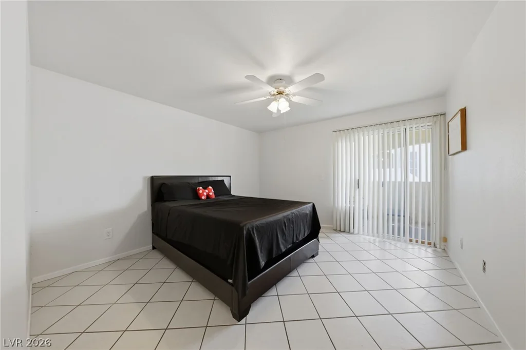698 Racetrack, Henderson, NV 89015
