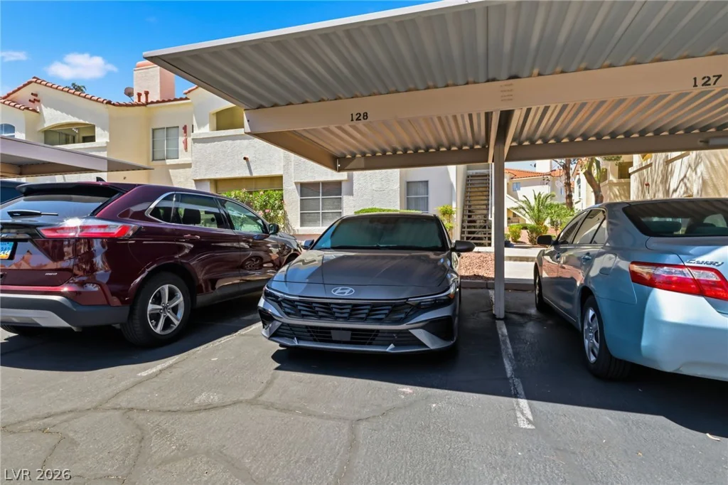 698 Racetrack, Henderson, NV 89015