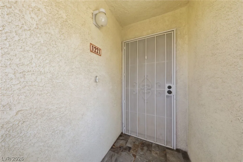 698 Racetrack, Henderson, NV 89015