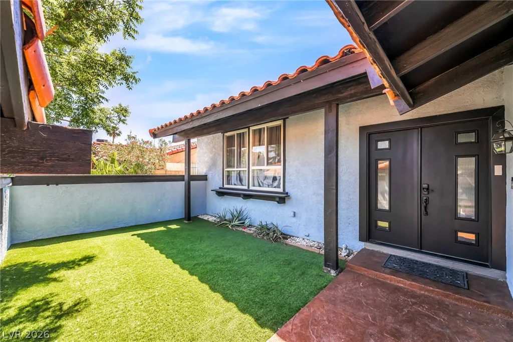 5301 Kalmia, Las Vegas, NV 89103