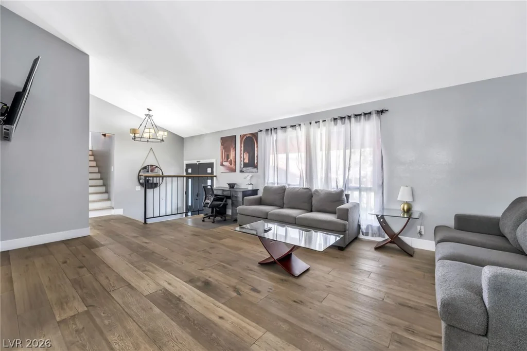 5301 Kalmia, Las Vegas, NV 89103