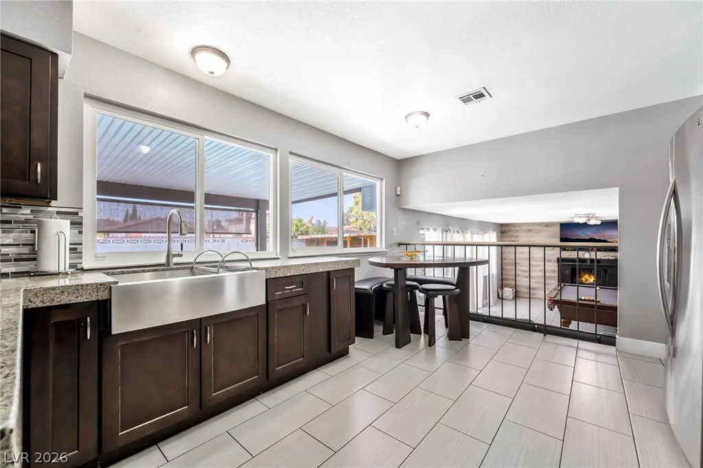 5301 Kalmia, Las Vegas, NV 89103