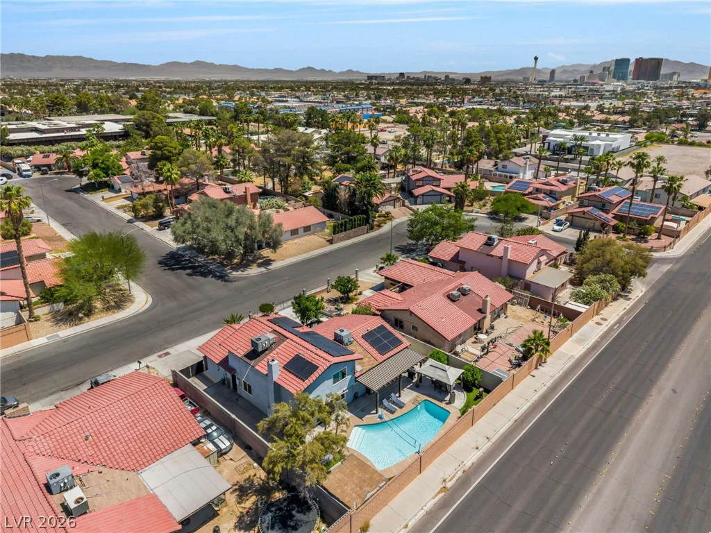 5301 Kalmia, Las Vegas, NV 89103