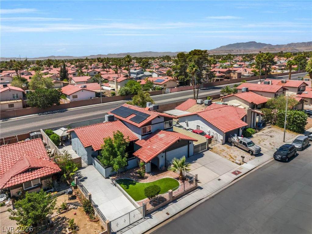 5301 Kalmia, Las Vegas, NV 89103