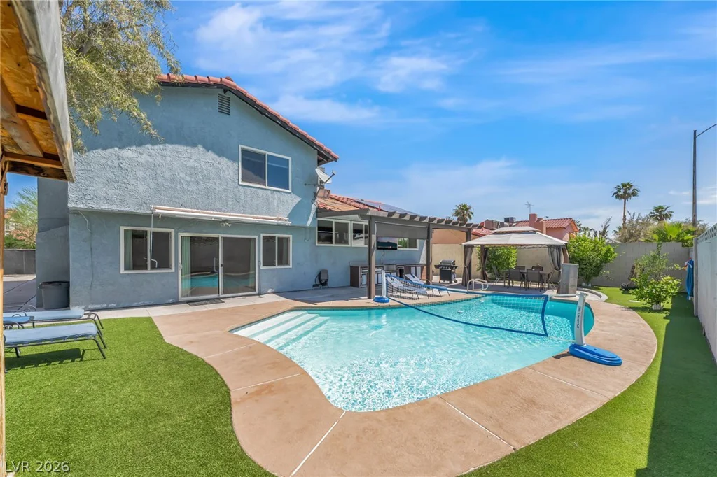 5301 Kalmia, Las Vegas, NV 89103