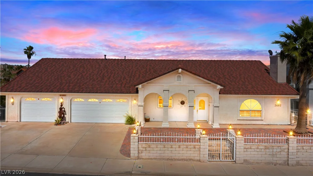 3692 Westcliff, Laughlin, NV 89029