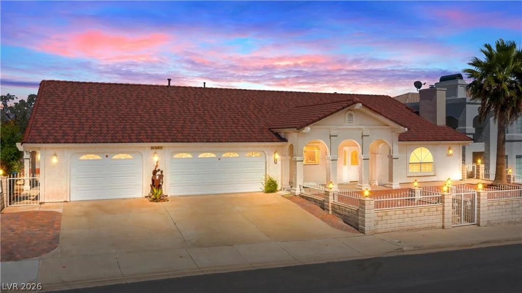3692 Westcliff, Laughlin, NV 89029