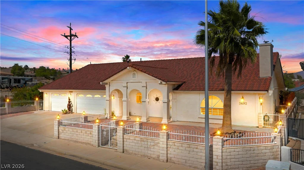 3692 Westcliff, Laughlin, NV 89029