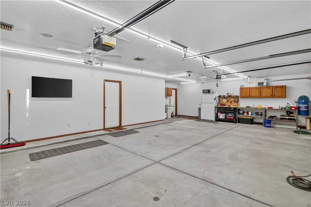 3692 Westcliff, Laughlin, NV 89029