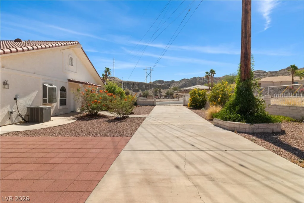 3692 Westcliff, Laughlin, NV 89029