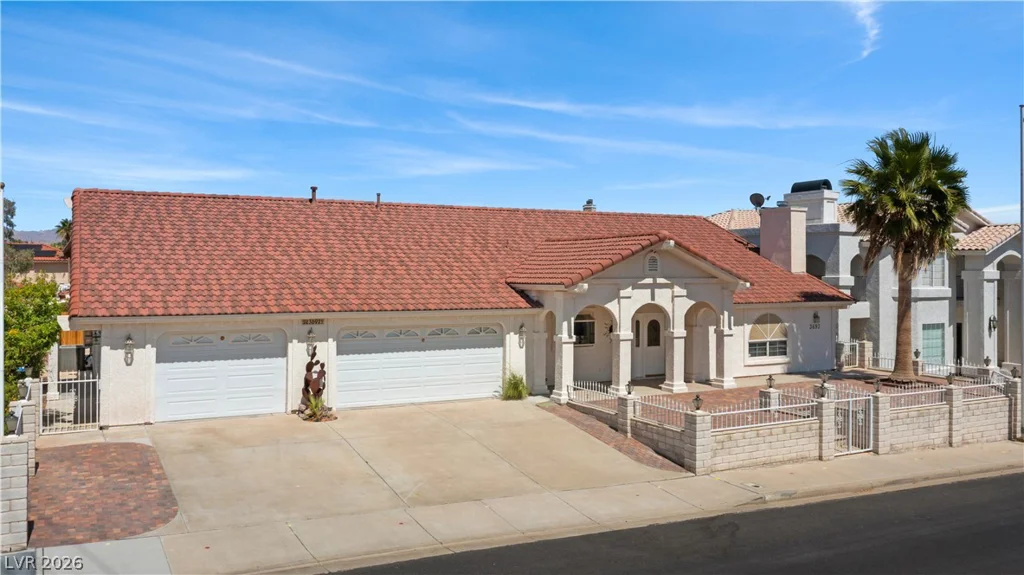 3692 Westcliff, Laughlin, NV 89029