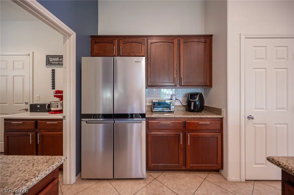 8136 Hamilton Falls, North Las Vegas, NV 89085