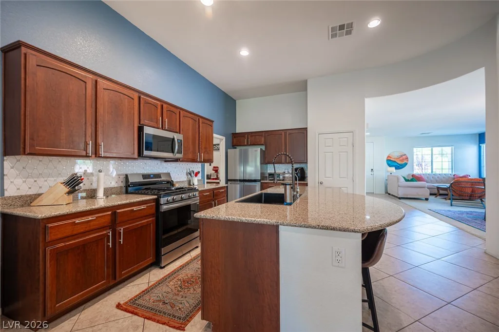 8136 Hamilton Falls, North Las Vegas, NV 89085