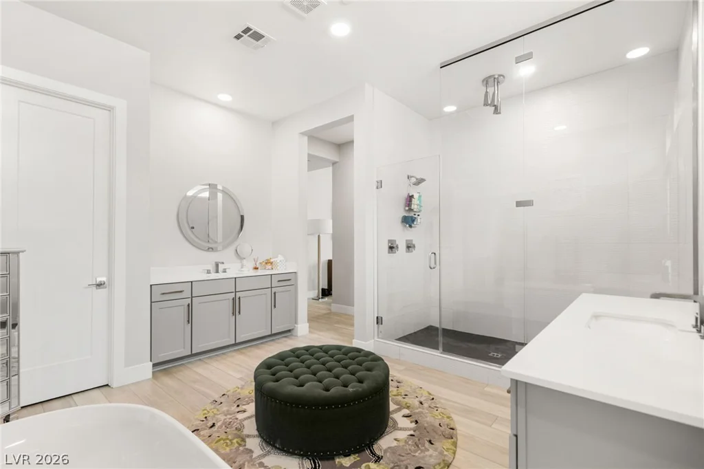 445 Cliff Terrace, Las Vegas, NV 89138