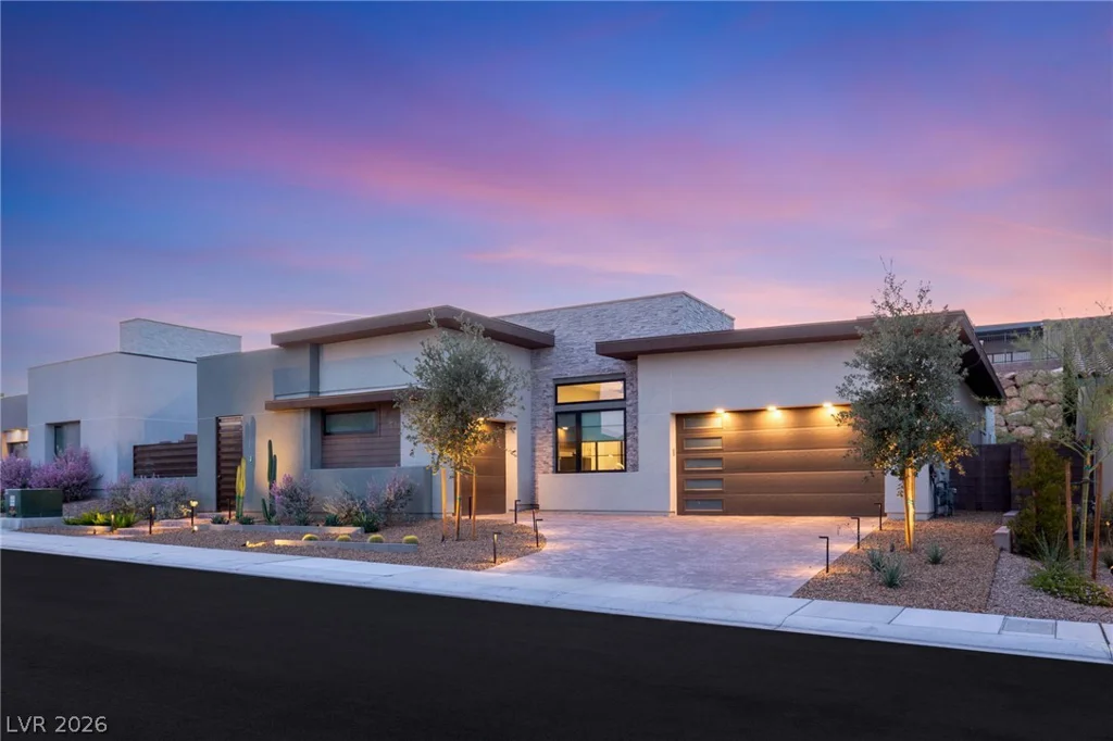 445 Cliff Terrace, Las Vegas, NV 89138