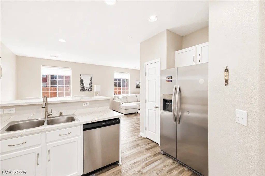 7940 Violet Dawn, Las Vegas, NV 89149