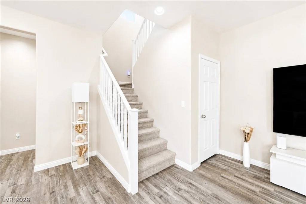 7940 Violet Dawn, Las Vegas, NV 89149