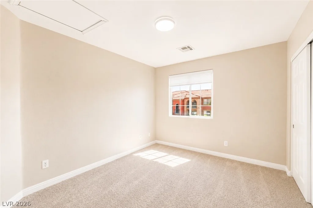 7940 Violet Dawn, Las Vegas, NV 89149