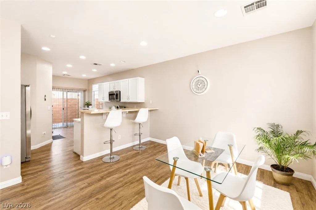 7940 Violet Dawn, Las Vegas, NV 89149