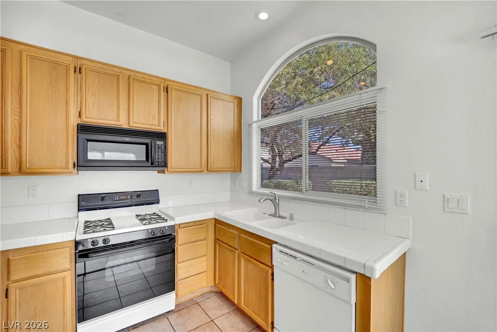 1838 Box Springs, North Las Vegas, NV 89031