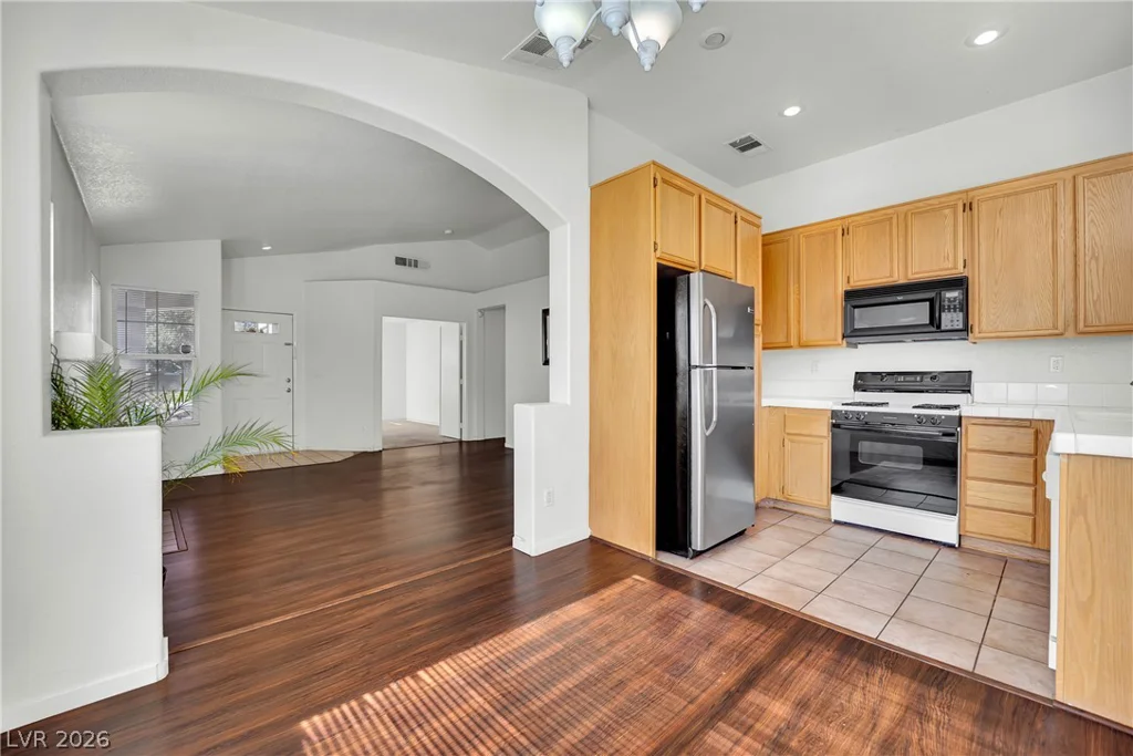 1838 Box Springs, North Las Vegas, NV 89031