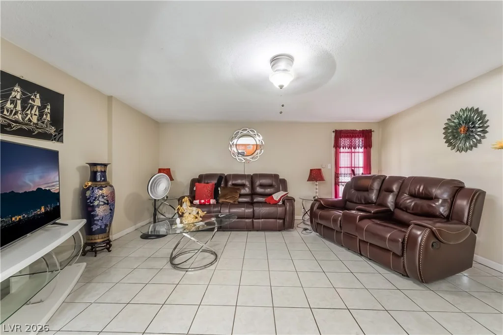 5102 Billman, Las Vegas, NV 89122