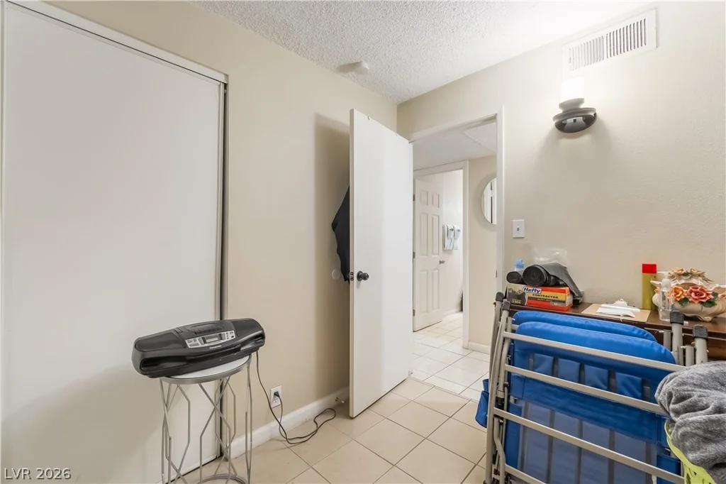 5102 Billman, Las Vegas, NV 89122