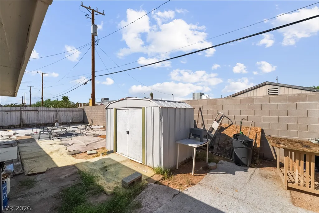 5102 Billman, Las Vegas, NV 89122
