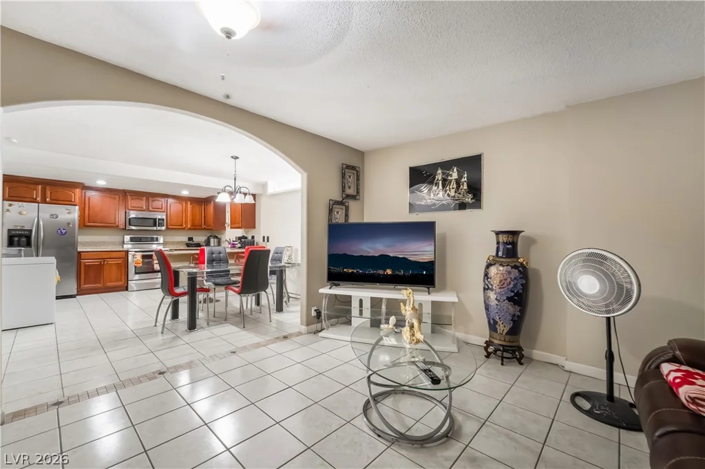 5102 Billman, Las Vegas, NV 89122