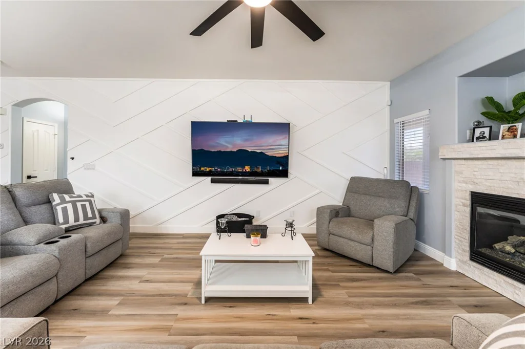 5879 Pavilion Lakes, Las Vegas, NV 89122