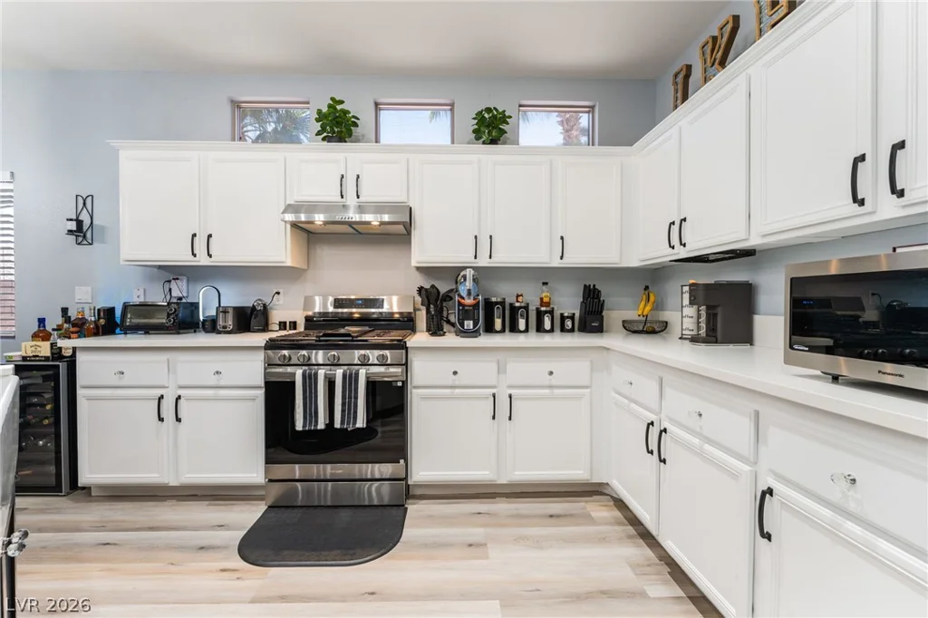 5879 Pavilion Lakes, Las Vegas, NV 89122