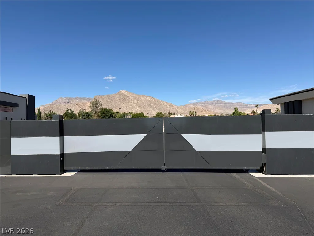 4383 FORT APACHE, North Las Vegas, NV 89129