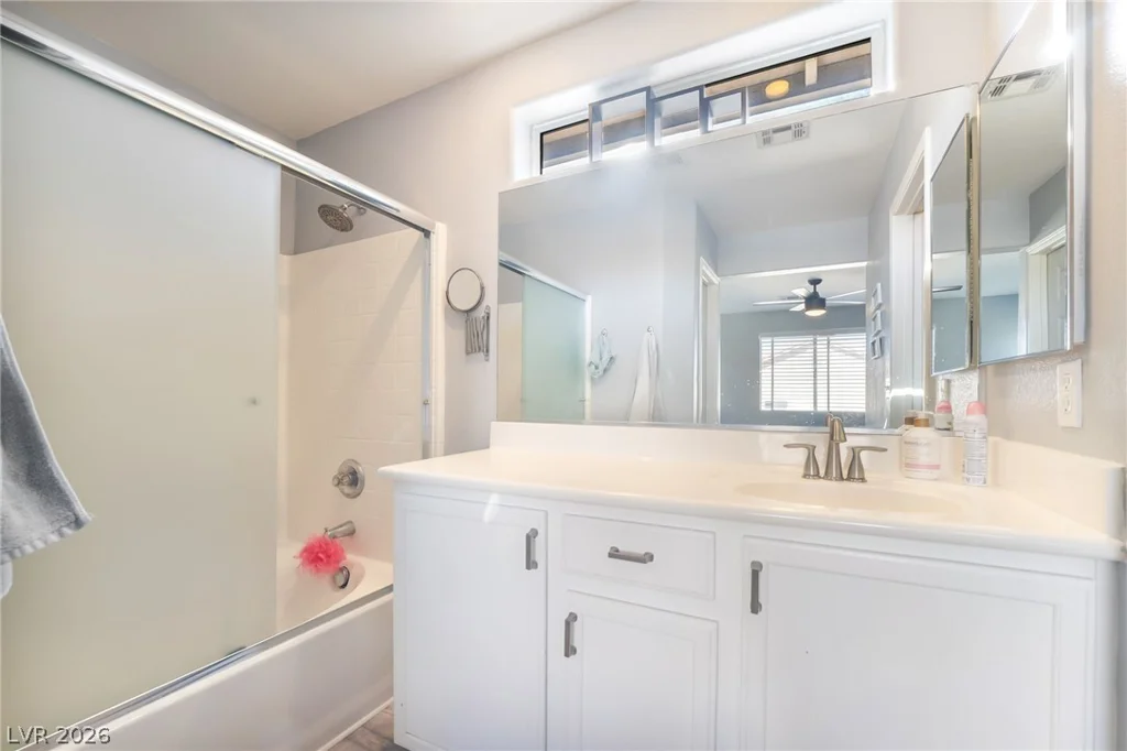 9285 Hainsworth, Las Vegas, NV 89148