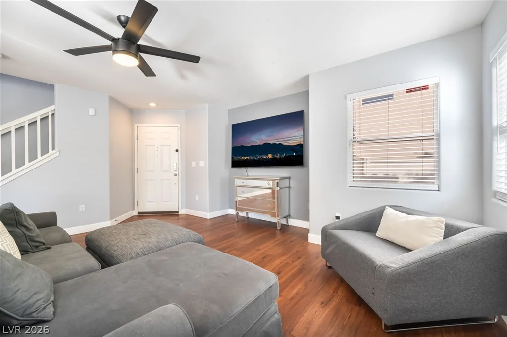 9285 Hainsworth, Las Vegas, NV 89148