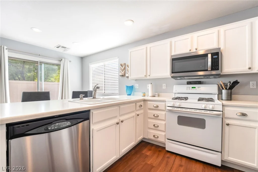9285 Hainsworth, Las Vegas, NV 89148