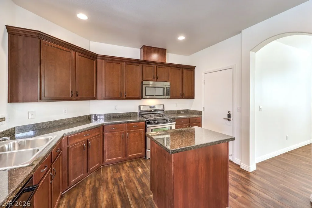 8132 Pink Desert, North Las Vegas, NV 89085