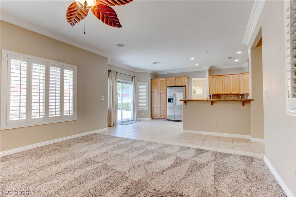 809 Royal Birch, Las Vegas, NV 89144